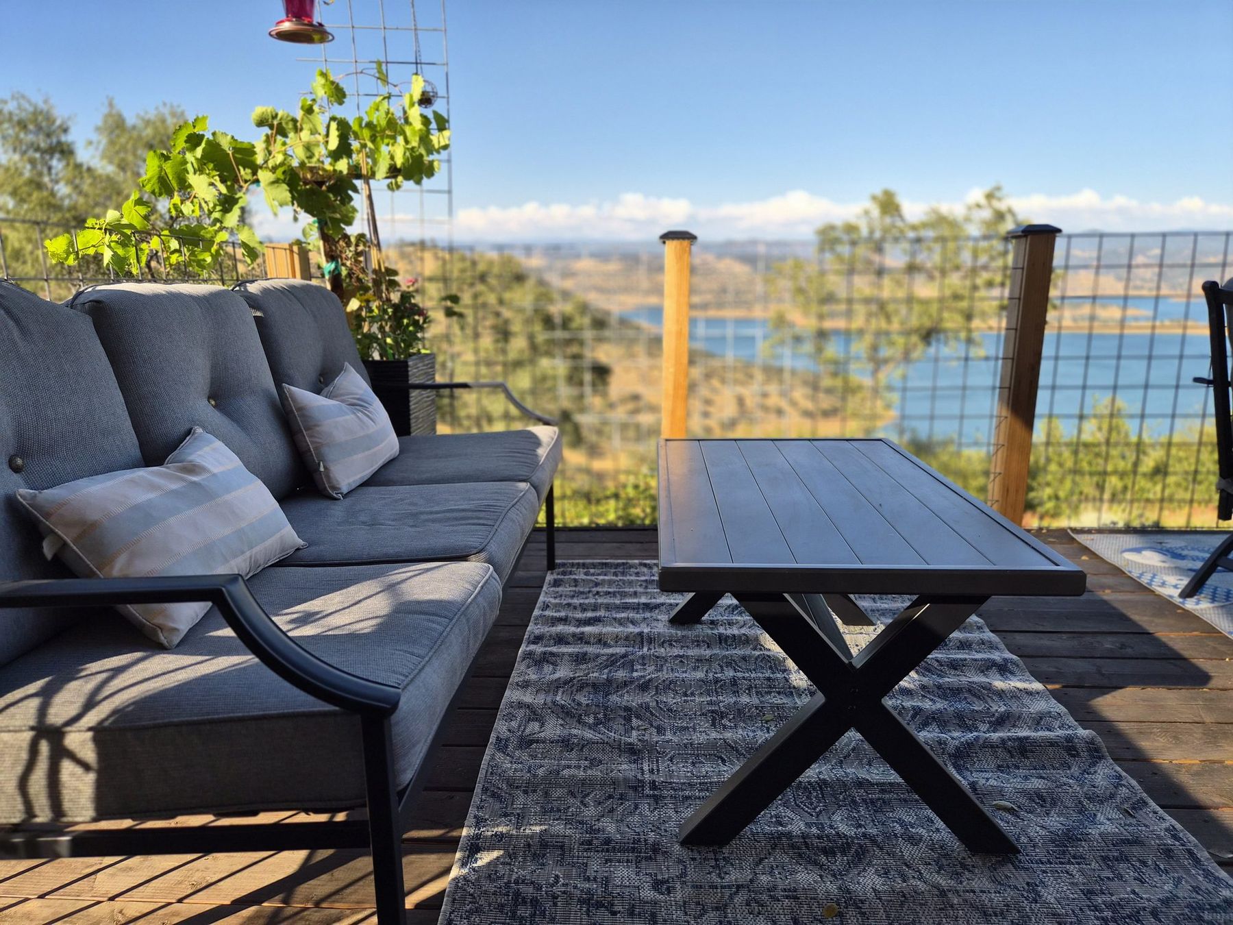 Lounge seating above the lake
